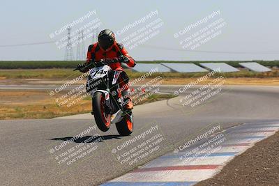 media/Aug-11-2023-CRA (Fri) [[7d2b09f7fc]]/C Group/Session 3 (Wheelie Bump)/